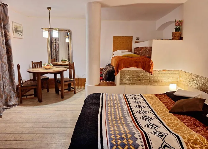 Piata Sfatului Pietonal Apartment Brașov