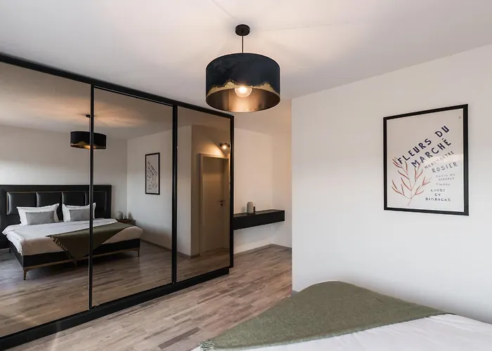 Skylark - Vancouver Penthouse Premium With Jacuzzi And Panoramic View Brașov