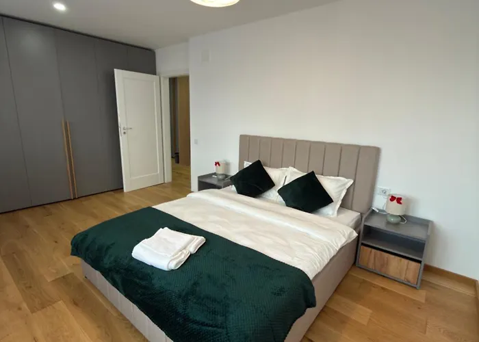Alpinor Apartments Urban Plaza Brașov