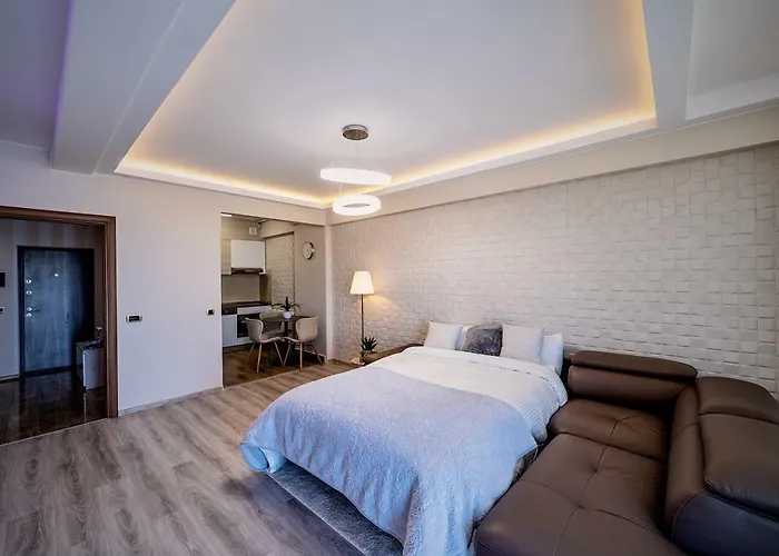 Penthouse Chic By Landev Apartment Brașov